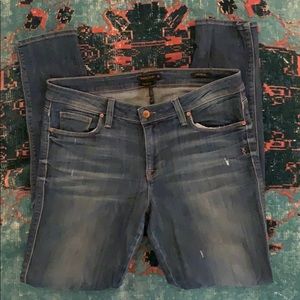 Genetic Denim/ The Shya Cigarette